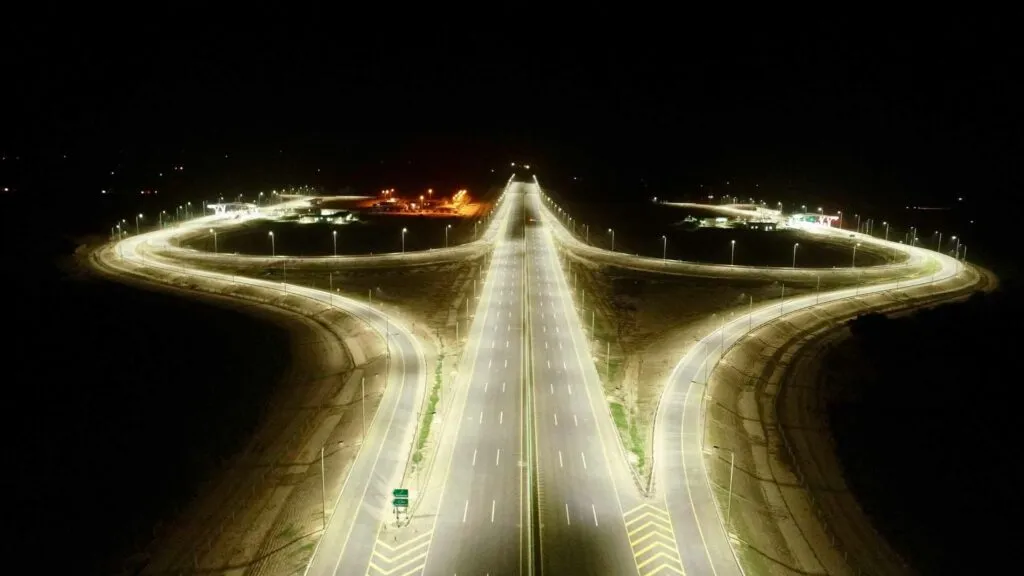 The largest project under China-Pakistan Economic Corridor, Pakistan Peshawar-Karachi Highway